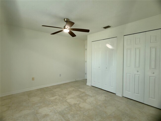 Foto del edificio - 4001 Oakhurst Dr