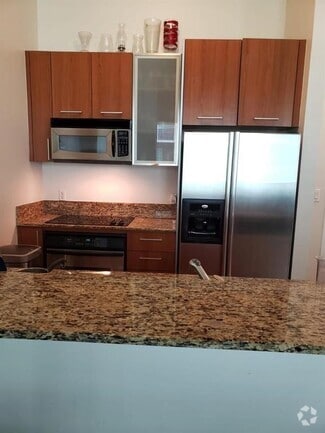 Building Photo - 9066 SW 73rd Ct