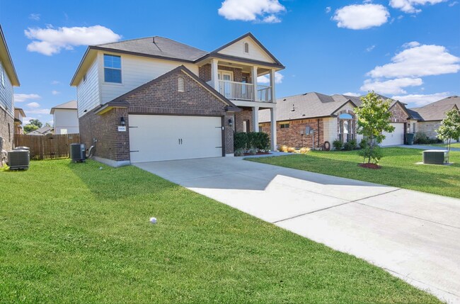 Foto del edificio - 5906 Ambrose Cir