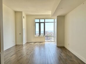 Building Photo - 1524 Sheepshead Bay Rd
