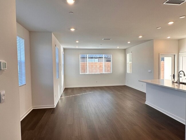 Building Photo - 4014 Shada Ln