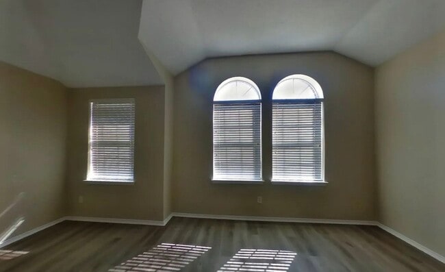 Building Photo - Beautiful 4-Bedroom Home in Forney