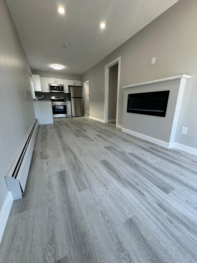 Photo principale - 9938-88 88 Ave NW