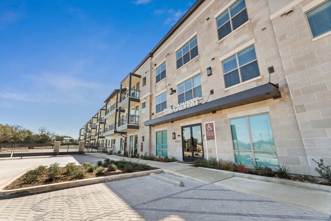 Building Photo - The Calvert