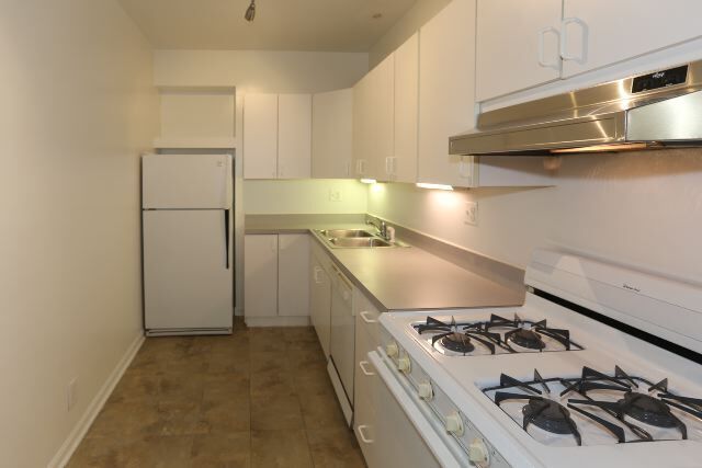 Foto del edificio - 5516 N Kenmore Ave