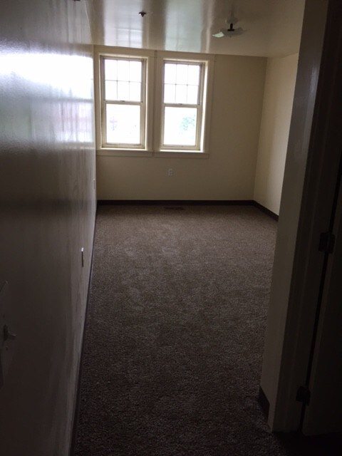 2nd bedroom - 7165 Ogontz Ave