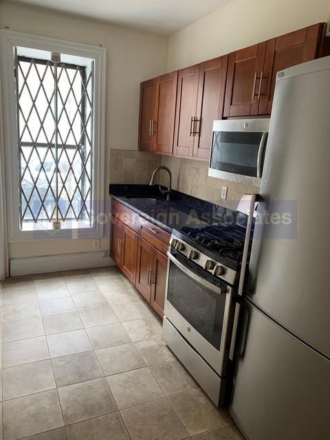 Foto del edificio - 631 Edgecombe Ave