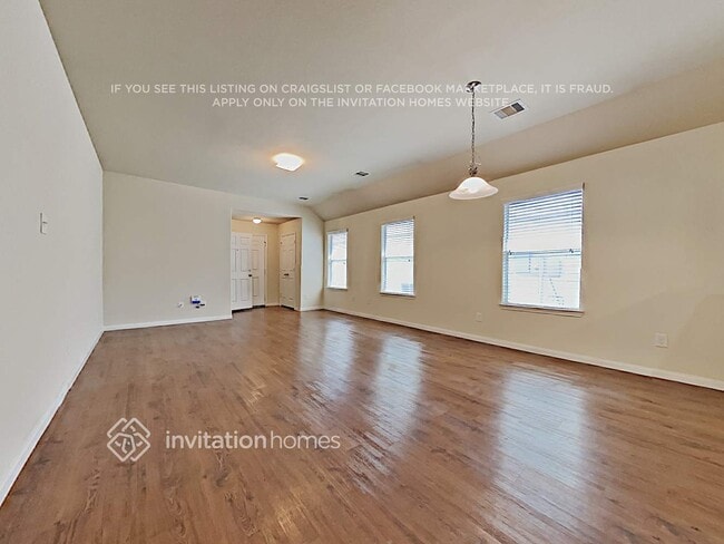 Building Photo - 18730 Dennington Dr