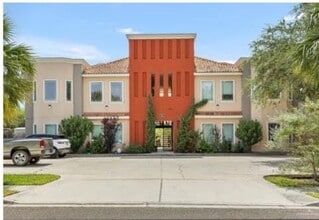 Building Photo - 3003 S L Ln