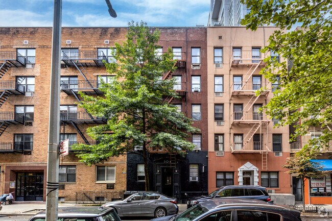 Foto del edificio - 504 East 88th