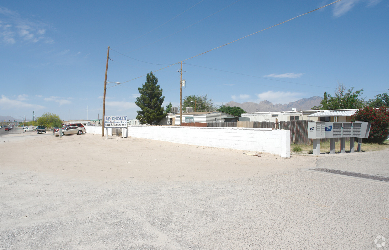 Primary Photo - La Cholla Mobile Home Park