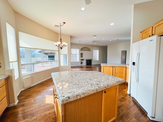 Foto del edificio - TOWNHOME - CORNVILLE - 55+ COMMUNITY INTHE VILLAS AT VERDE SANTA FE