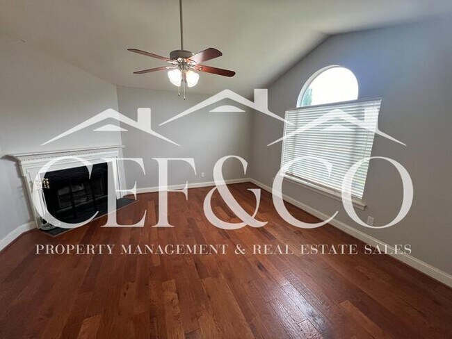 Building Photo - 5359 Parris Bridge Rd