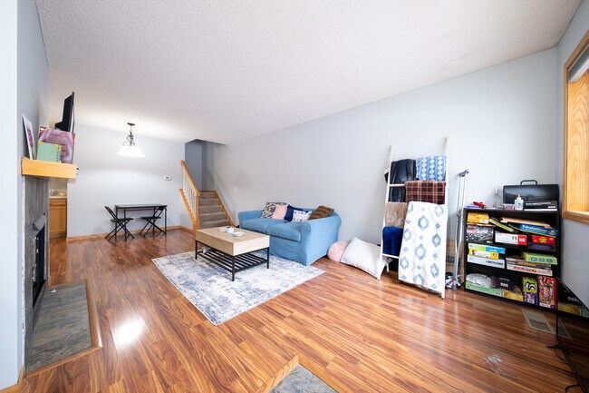 Foto del edificio - 17326 Lilac Ln SE