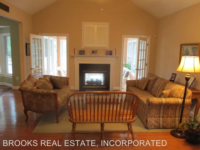 Foto del edificio - 3 br, 2.5 bath House - 5561 Brickshire Drive