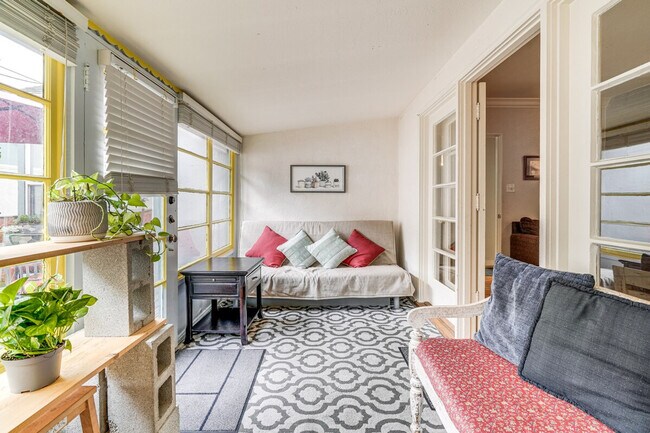 Foto del edificio - 510 S Murphy Ave