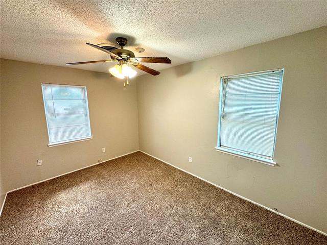 Foto del edificio - 3819 Black Oak Dr