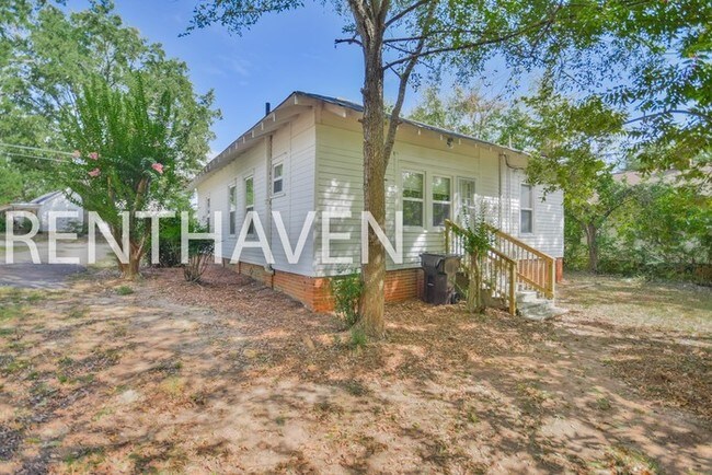 Building Photo - 1507 Hiller St