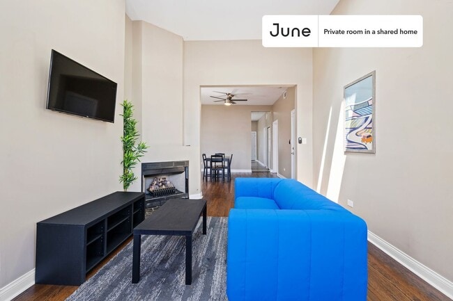Building Photo - Room in Shared 3 bed/1 bath home