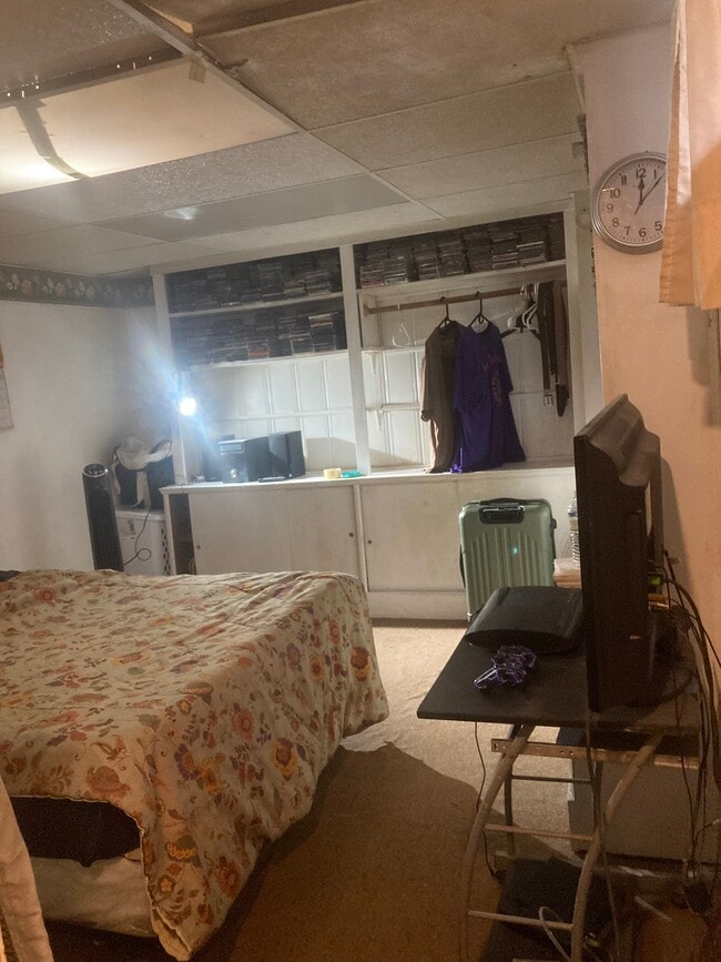 Foto del edificio - 764 Lenore Ln