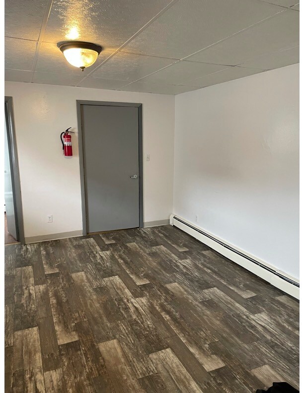 Foto del edificio - 604 W Spruce St