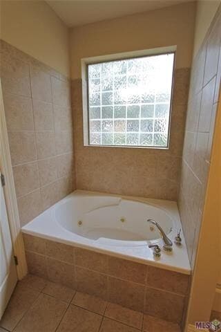 Building Photo - 809 Summer Breeze