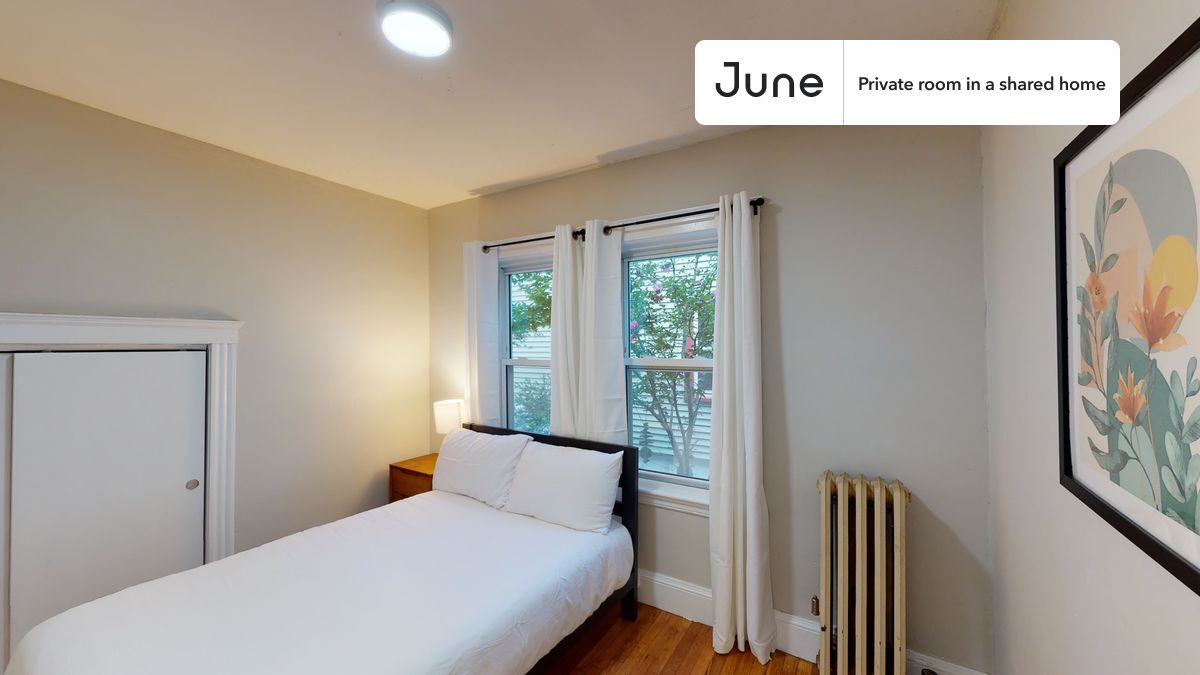 Private bedroom in 4 bed/1 bath Home - Private bedroom in 4 bed/1 bath Home
