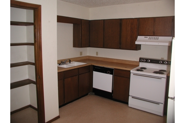 Kitchen and Appliances - Cowboy Apartments