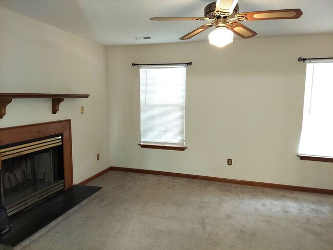 Building Photo - 1541 Paul Jack Dr