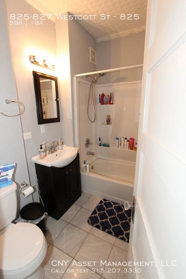 Building Photo - 5 bedroom in Syracuse NY 13210