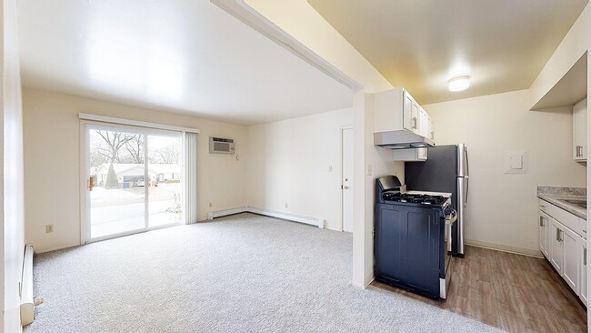 Foto del edificio - Wood Creek Apartments