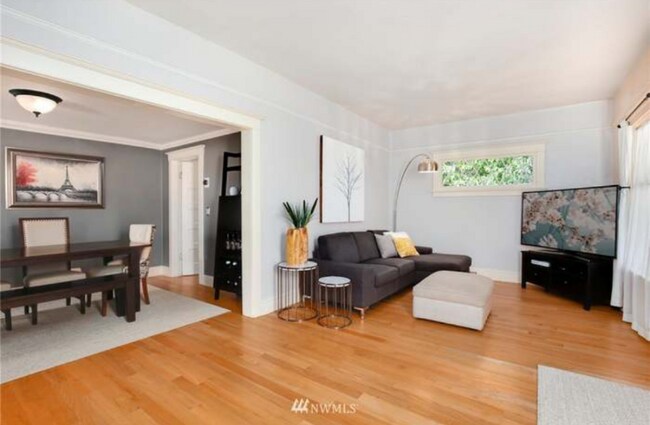 Foto del edificio - 919 N Lawrence St