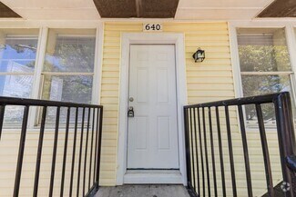 Building Photo - 640 W Central Ave