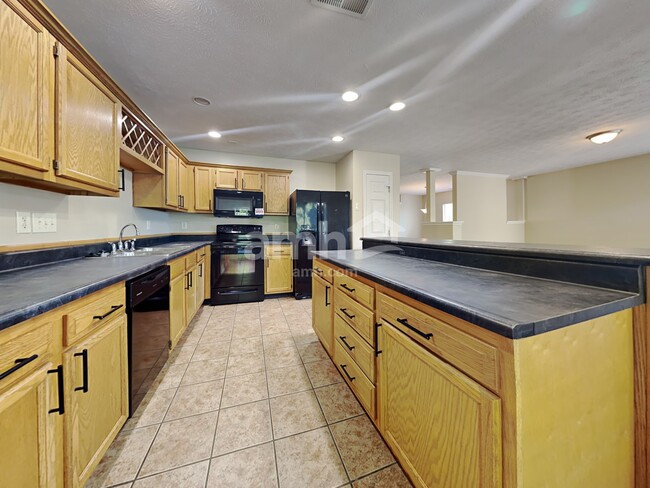 Foto del edificio - 10399 Peacock Ln