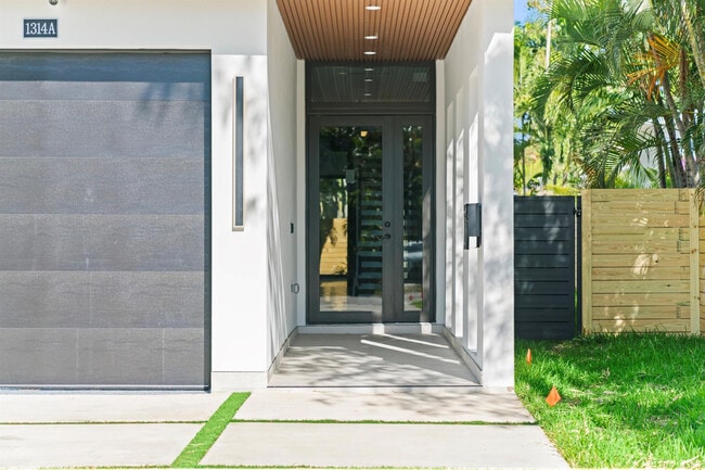 Foto del edificio - 1314 NE 13th Ave