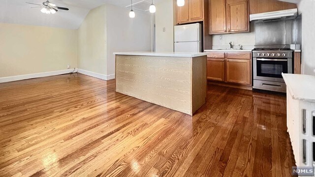 Foto del edificio - 357 E Midland Ave