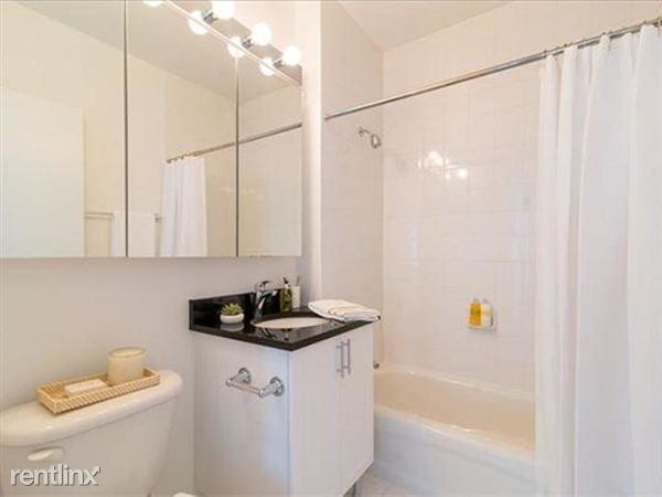 Foto del edificio - 1 bedroom in New York NY 10021