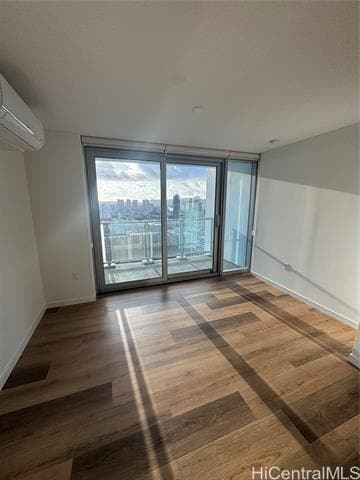 Building Photo - 1500 Rycroft St