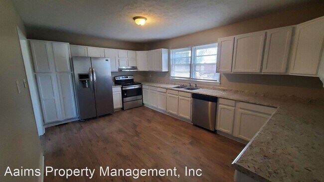 Building Photo - 3 br, 1.5 bath House - 7310 Southgate Rd.