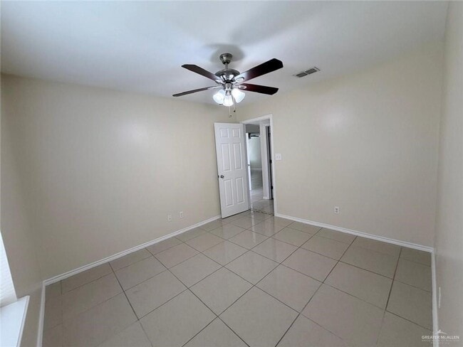 Foto del edificio - 21 Northgate Ave