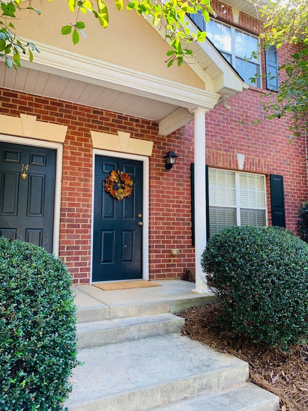 205 Woodstone Dr, Athens, GA 30605 Condo for Rent in Athens, GA