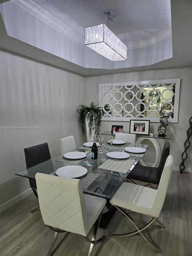 Foto del edificio - 215 SW 117th Terrace
