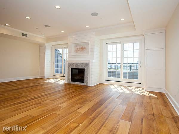 Building Photo - 380 Bunker Hill St