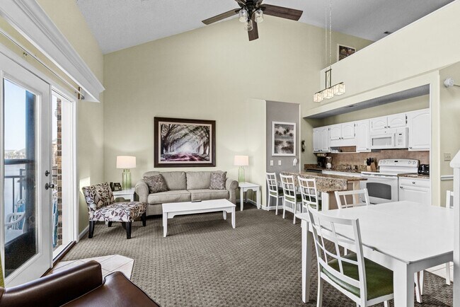 Foto del edificio - All Inclusive Seasonal Rental in Grand Pal...