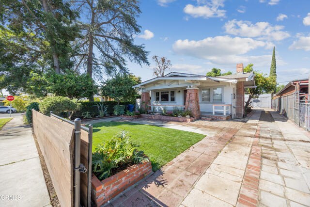 Foto del edificio - 1607 N Ave 54