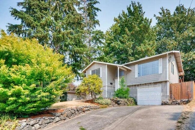 Building Photo - 4317 N Cheyenne St