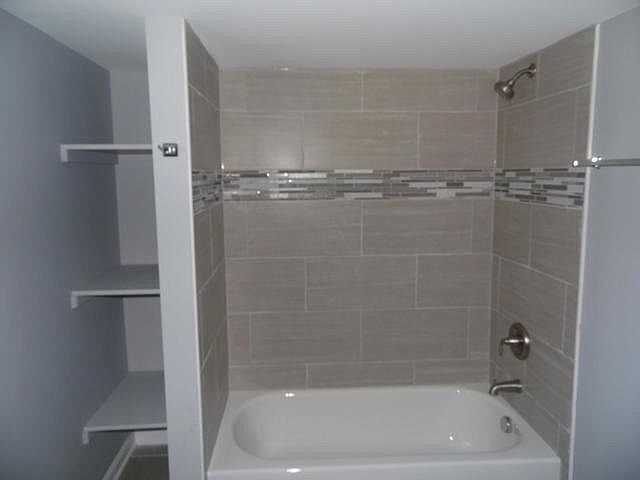 Foto del edificio - 1121 174th St