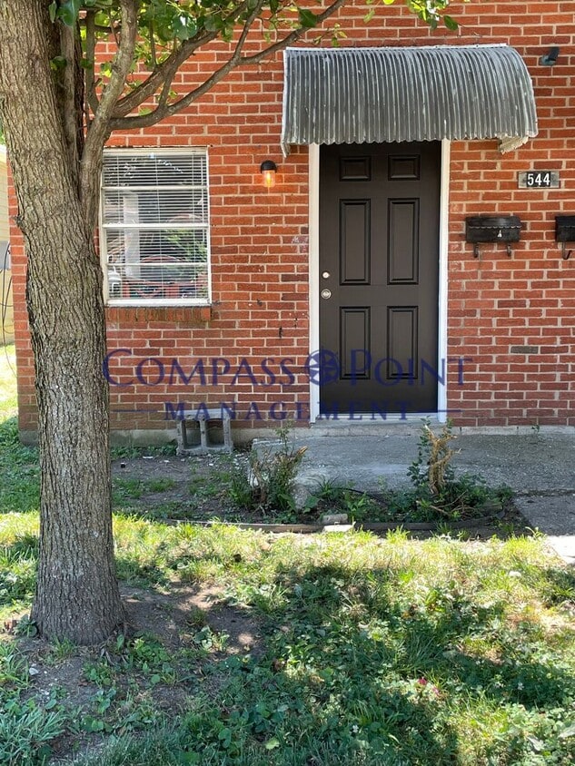 Photo - 544 Pemberton St