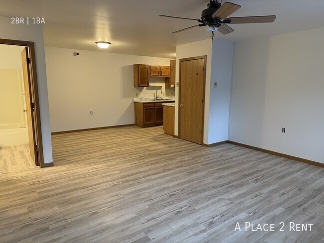 Foto del edificio - 1733 Hemlock Dr