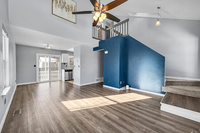 Building Photo - $2,050.00 - 3 Bedrooms, 2 Bathrooms, Single Family Home with Fenced Yard!